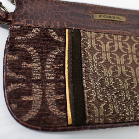 *3for$25/ 5for$38 Fossil Mixed Pattern & Leather Brown Wristlet - Picture 2 of 9